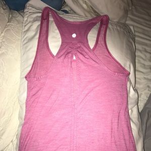 Lululemon workout tank